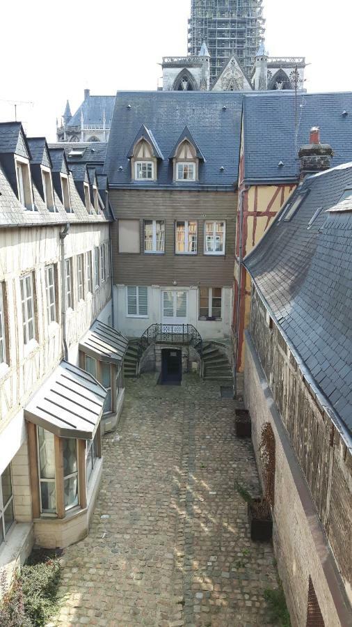 Apartment Centre Historique L'authentique Saint Nicolas Ou Le Bourdon De La Cathedrale Rouen